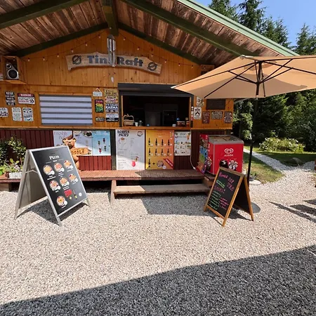 Tinaraft Camp